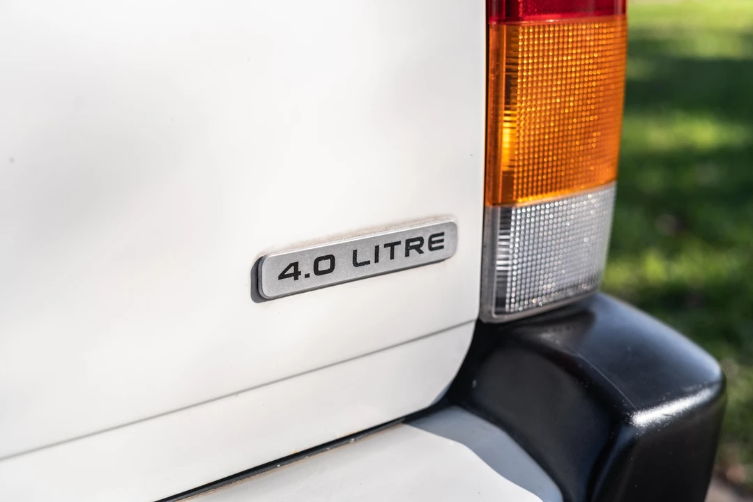 2001 Jeep XJ Cherokee - Image 12 of 31