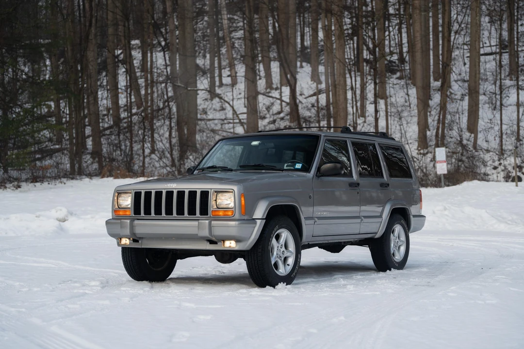 2001 Jeep XJ Cherokee - Image 4 of 31