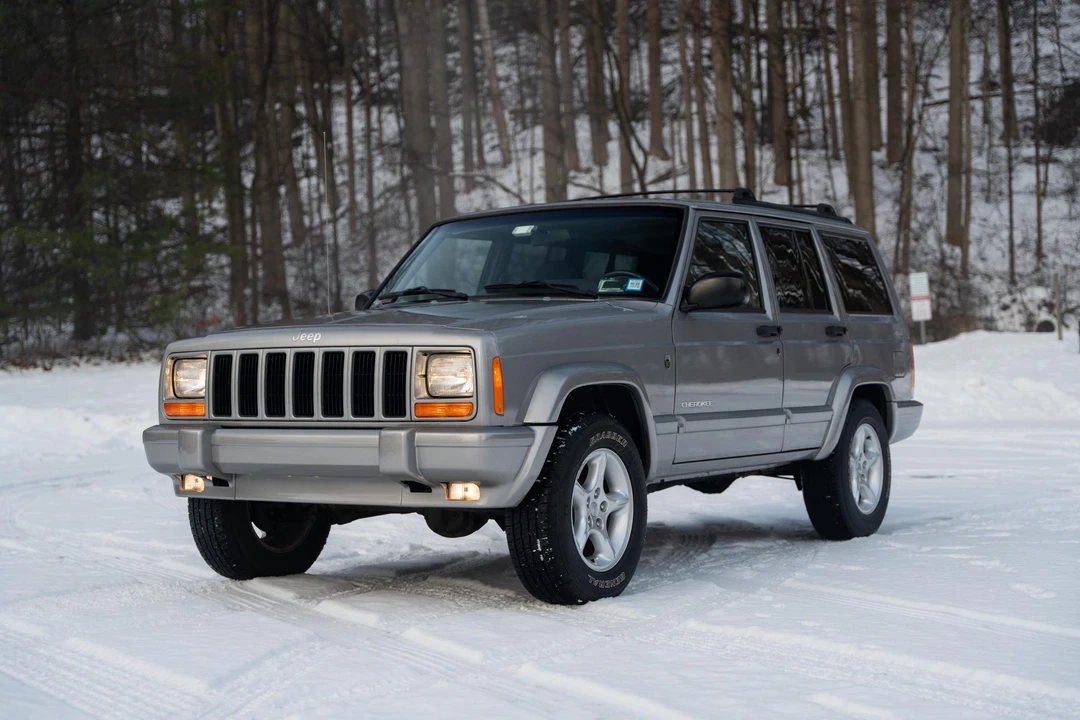 2001 Jeep XJ Cherokee - Image 6 of 31