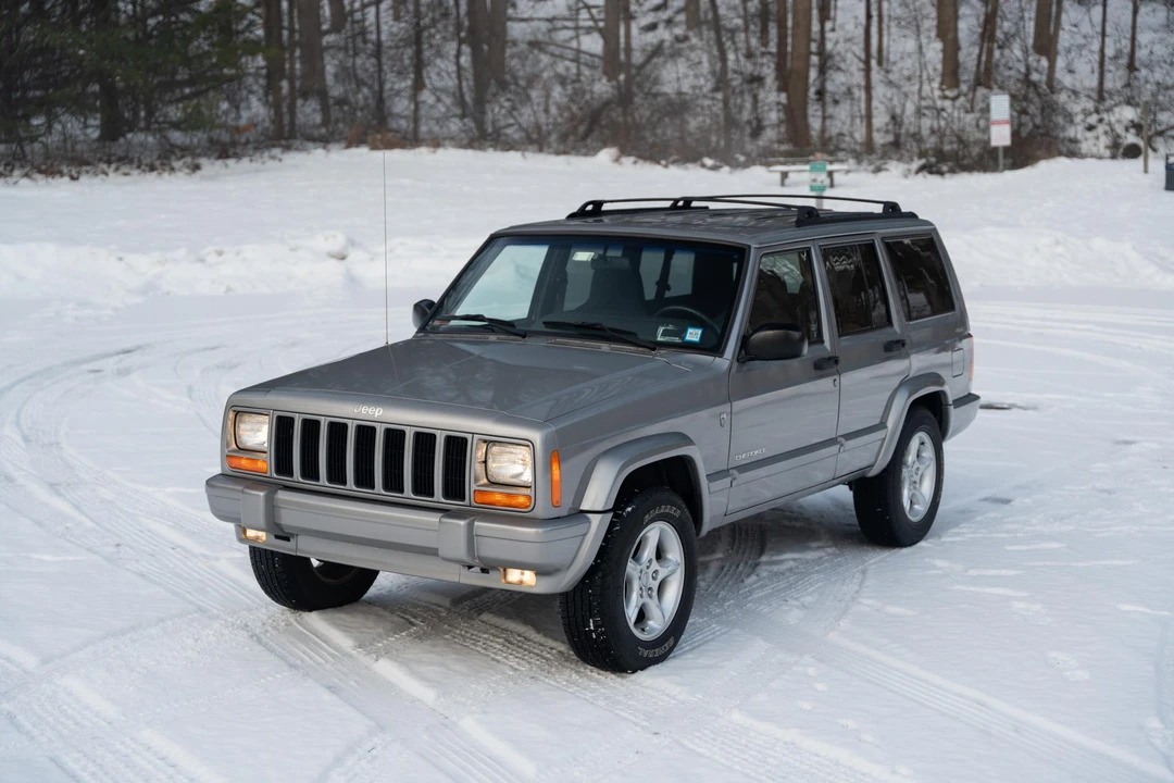 2001 Jeep XJ Cherokee - Image 7 of 31
