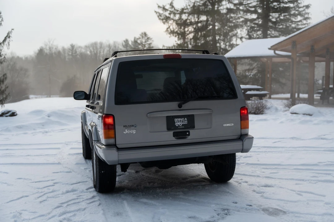 2001 Jeep XJ Cherokee - Image 15 of 31