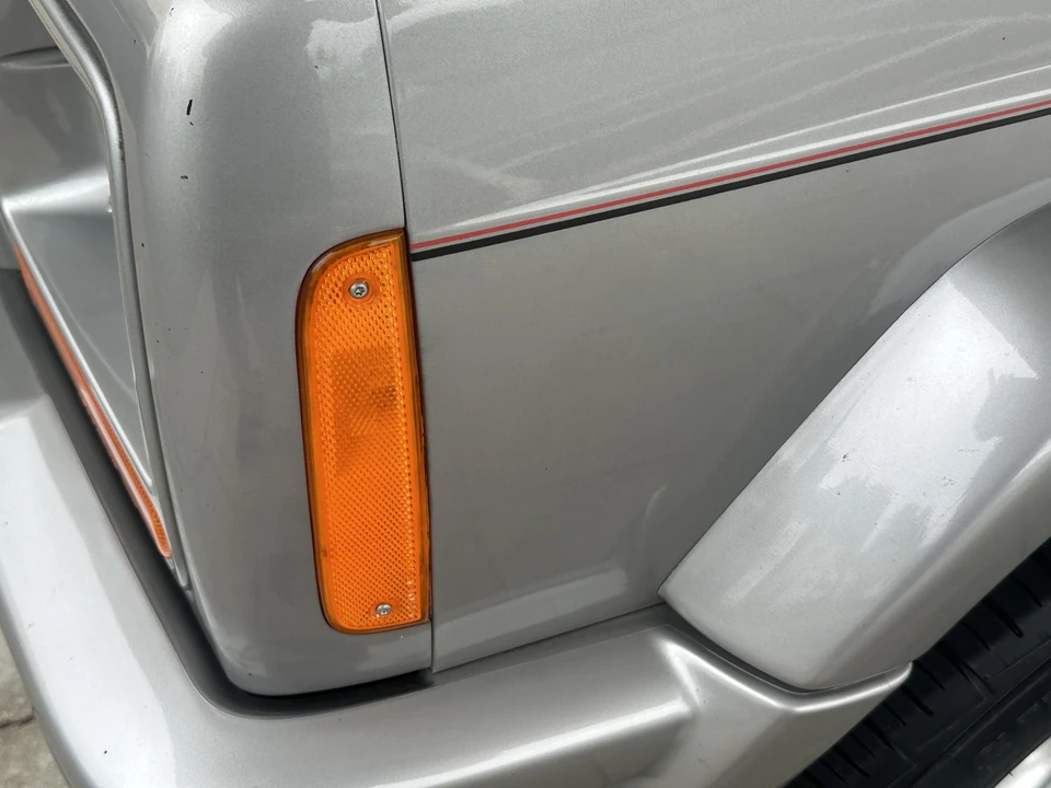 2001 Jeep XJ Cherokee - Image 23 of 31