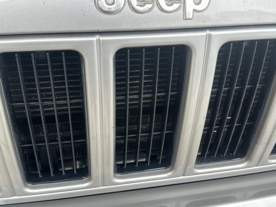 2001 Jeep XJ Cherokee - Image 17 of 31