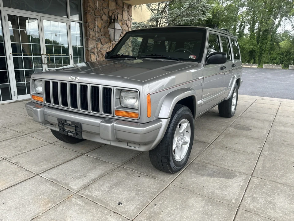 2001 Jeep XJ Cherokee - Image 4 of 31