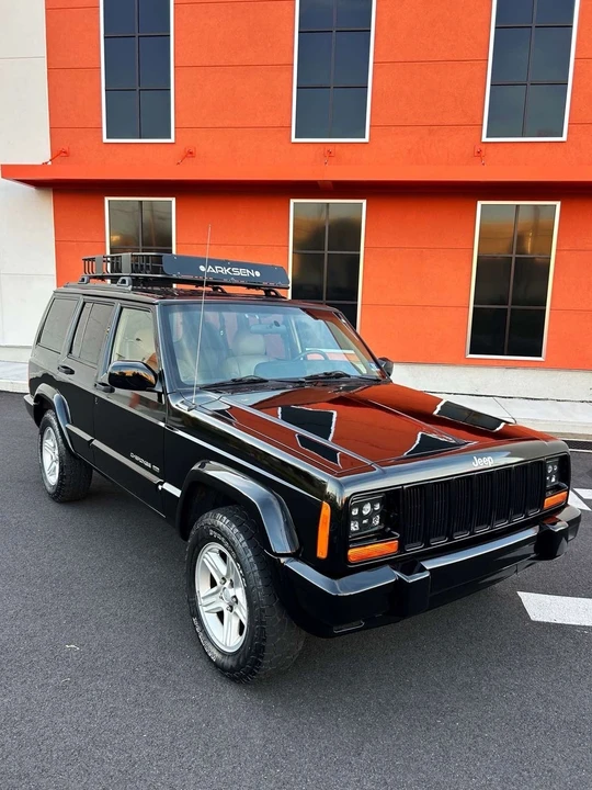 2001 Jeep XJ Cherokee - Image 2 of 15