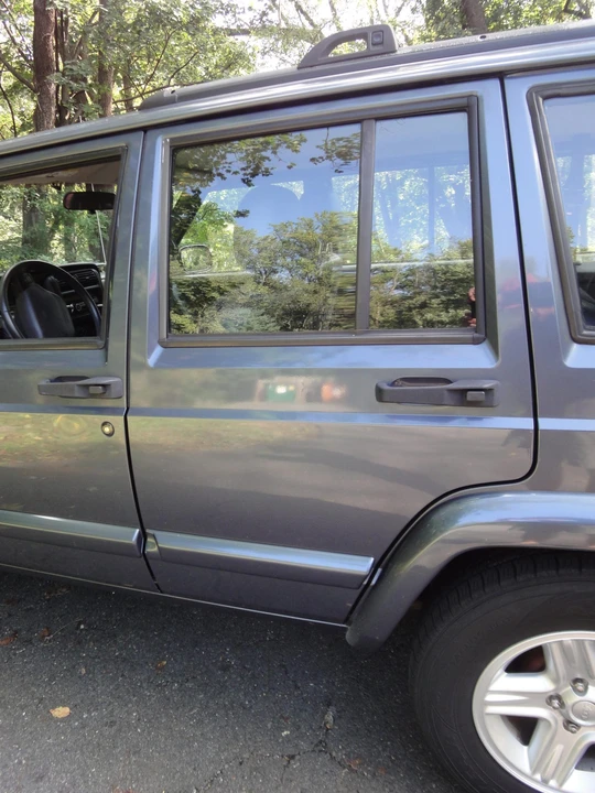 2001 Jeep XJ Cherokee - Image 23 of 31