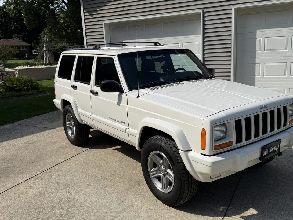 2001 Jeep XJ Cherokee - Image 8 of 31
