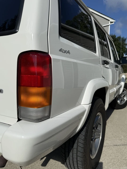 2001 Jeep XJ Cherokee - Image 20 of 31