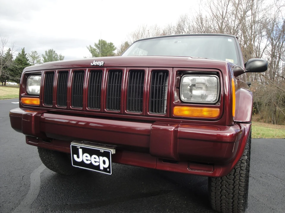 2001 Jeep XJ Cherokee - Image 18 of 31