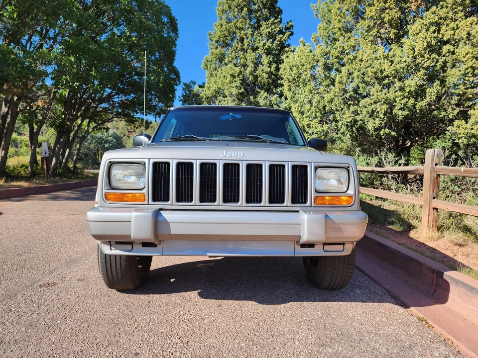 2001 Jeep XJ Cherokee - Image 29 of 31