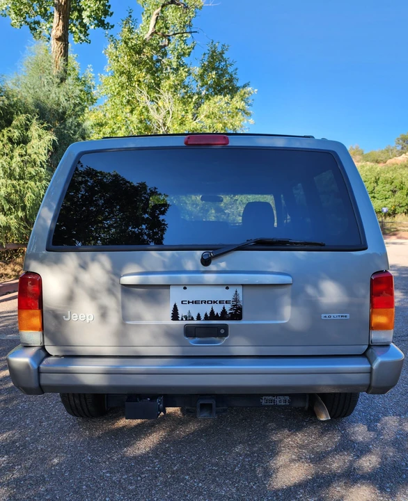 2001 Jeep XJ Cherokee - Image 15 of 31
