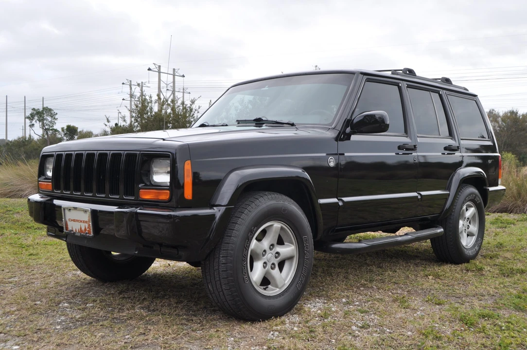 2001 Jeep XJ Cherokee - Image 3 of 31