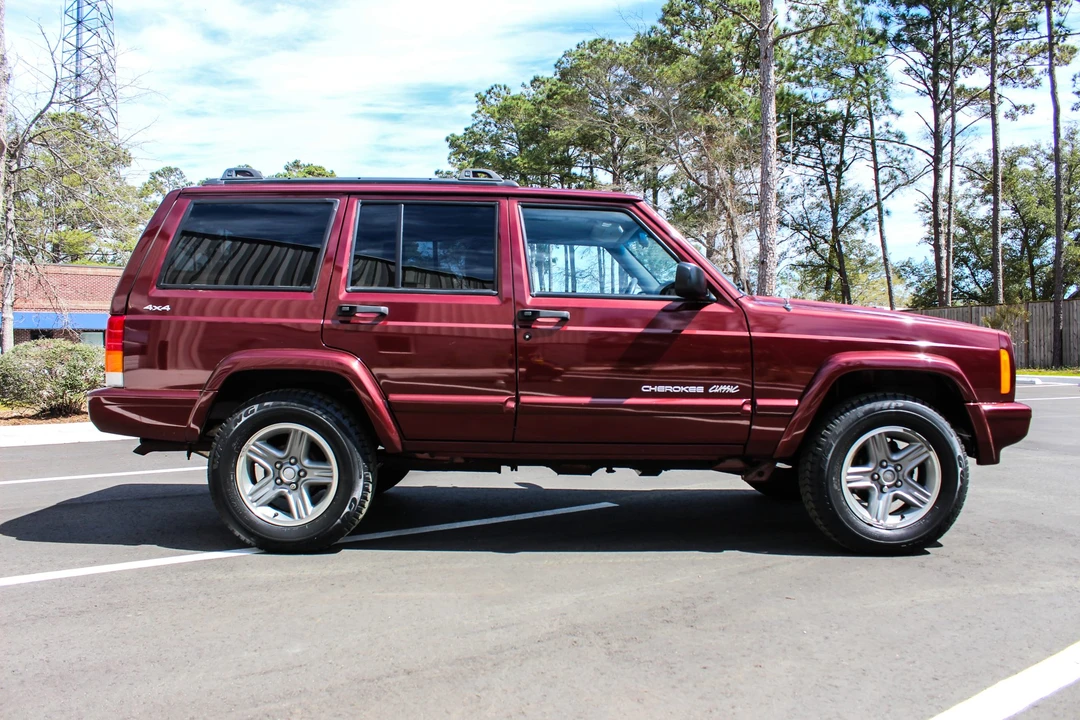 2001 Jeep XJ Cherokee - Image 17 of 31