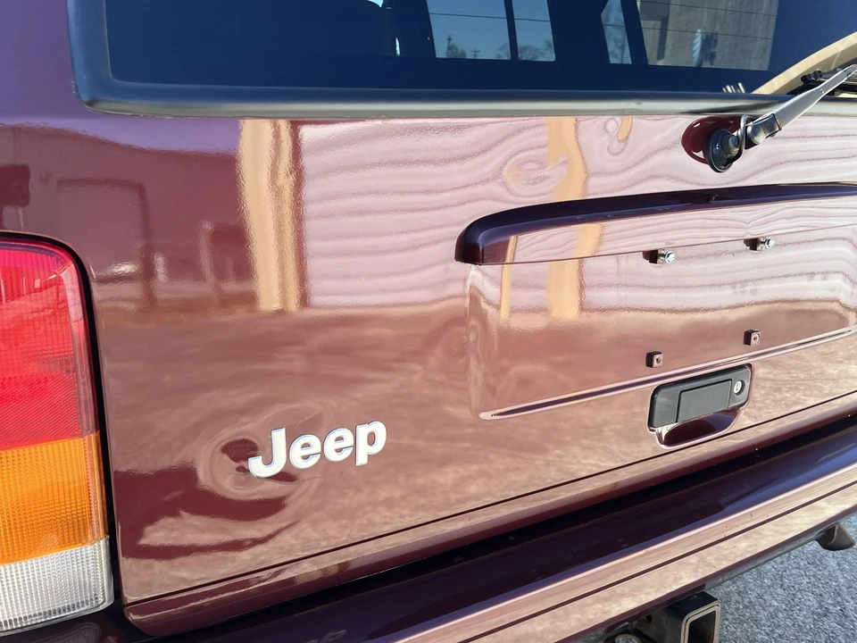 2001 Jeep XJ Cherokee - Image 25 of 31