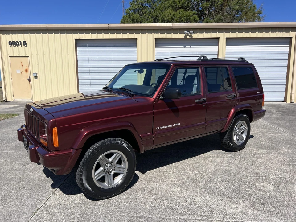 2001 Jeep XJ Cherokee - Image 6 of 31