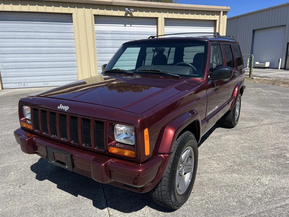 2001 Jeep XJ Cherokee - Image 2 of 31