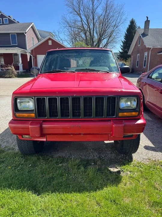 2001 Jeep XJ Cherokee - Image 2 of 13