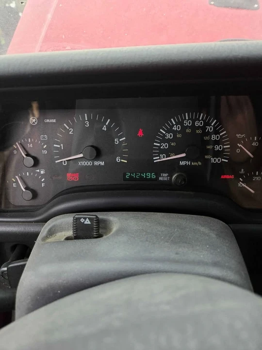 2001 Jeep XJ Cherokee - Image 6 of 7
