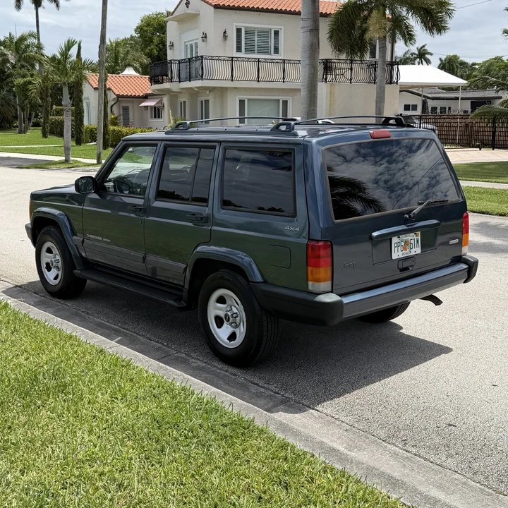 2001 Jeep XJ Cherokee - Image 8 of 31