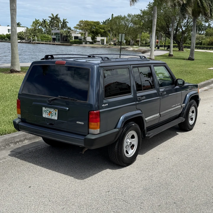2001 Jeep XJ Cherokee - Image 12 of 31