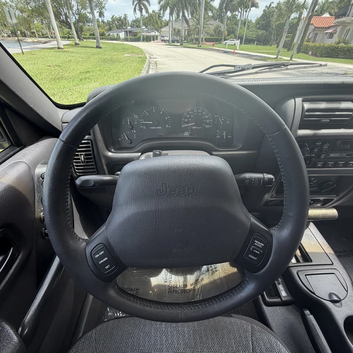 2001 Jeep XJ Cherokee - Image 21 of 31