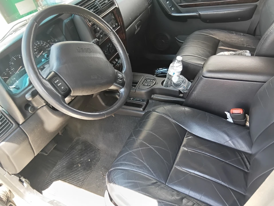 2000 Jeep XJ Cherokee - Image 4 of 6