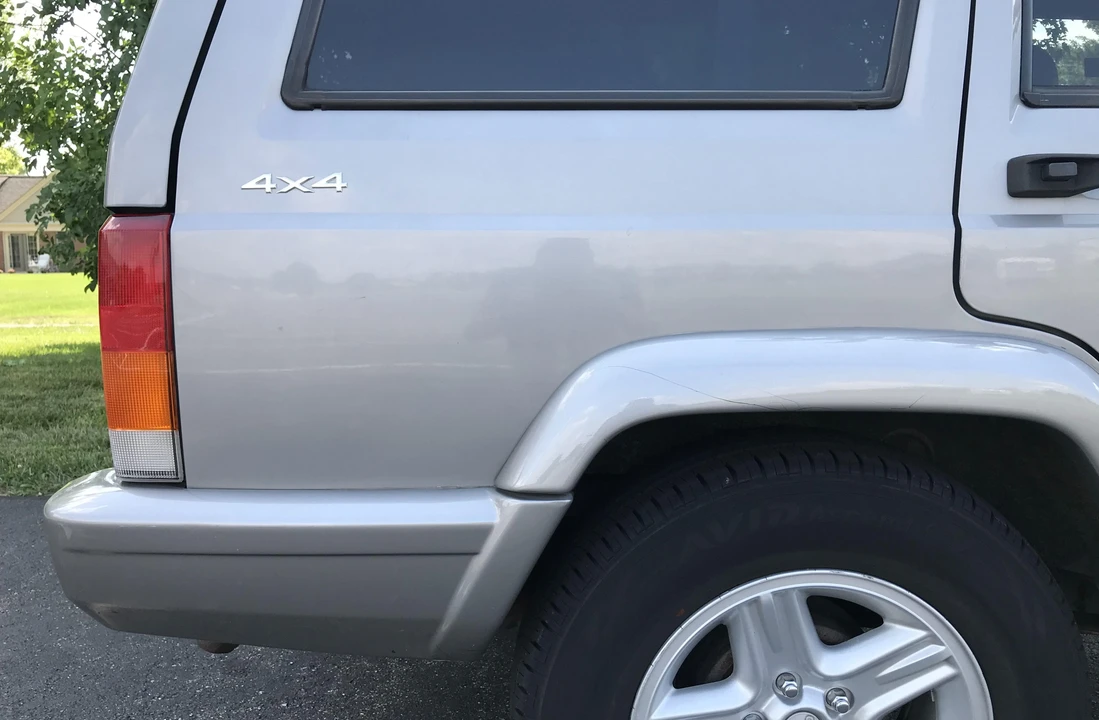 2001 Jeep XJ Cherokee - Image 22 of 31