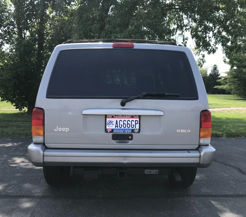 2001 Jeep XJ Cherokee - Image 4 of 31
