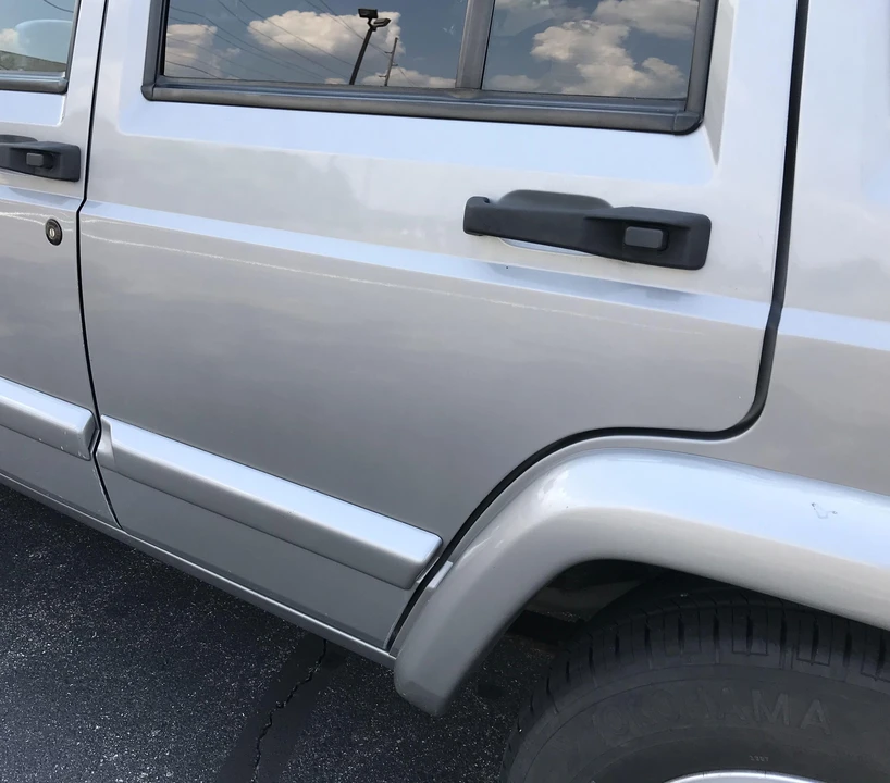 2001 Jeep XJ Cherokee - Image 19 of 31