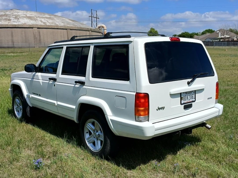 2001 Jeep XJ Cherokee - Image 3 of 21