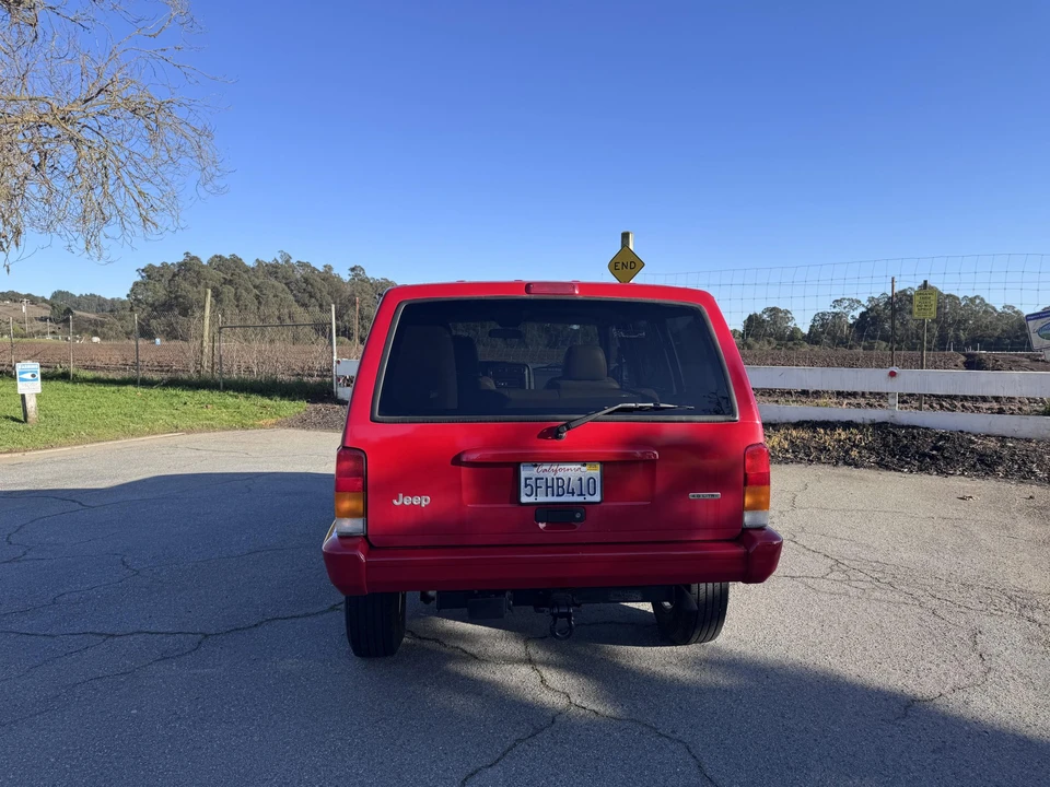 2001 Jeep XJ Cherokee - Image 10 of 31