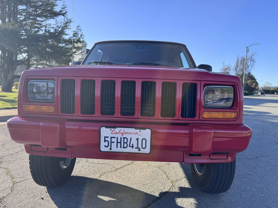 2001 Jeep XJ Cherokee - Image 5 of 31