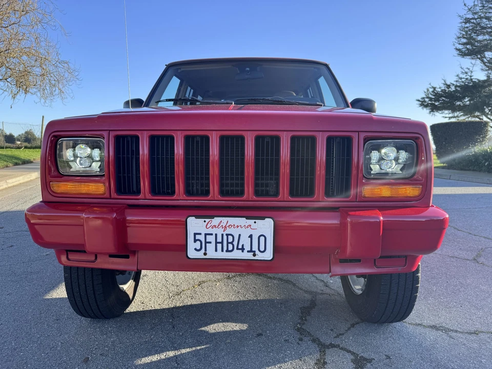 2001 Jeep XJ Cherokee - Image 4 of 31