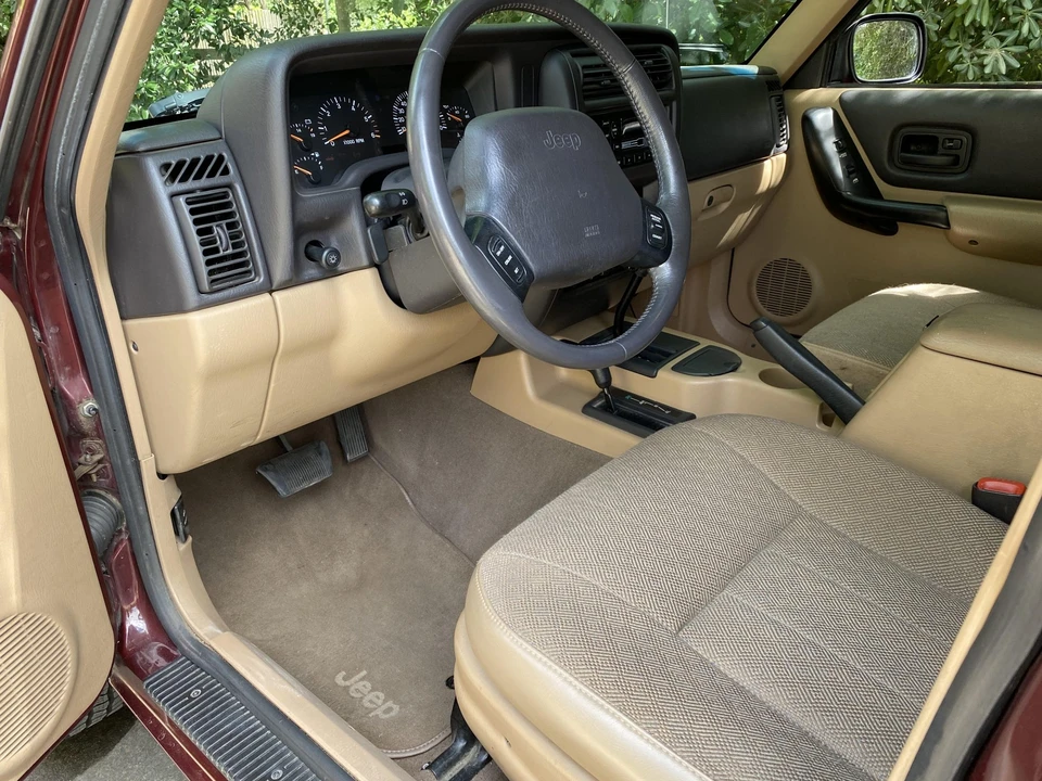 2001 Jeep XJ Cherokee - Image 24 of 31