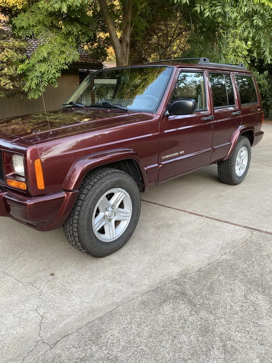 2001 Jeep XJ Cherokee - Image 17 of 31