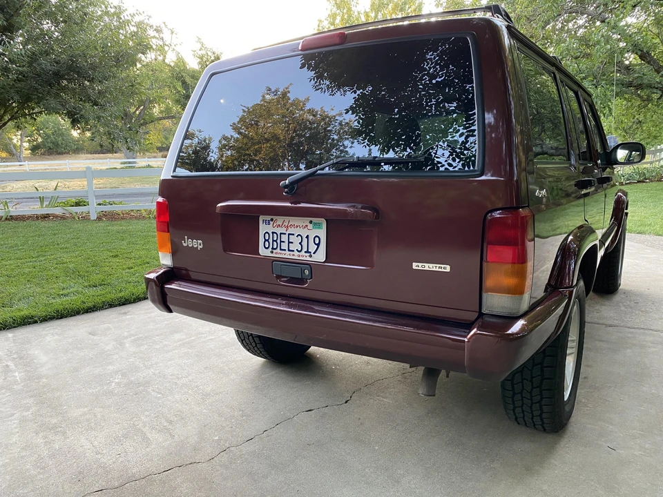 2001 Jeep XJ Cherokee - Image 7 of 31