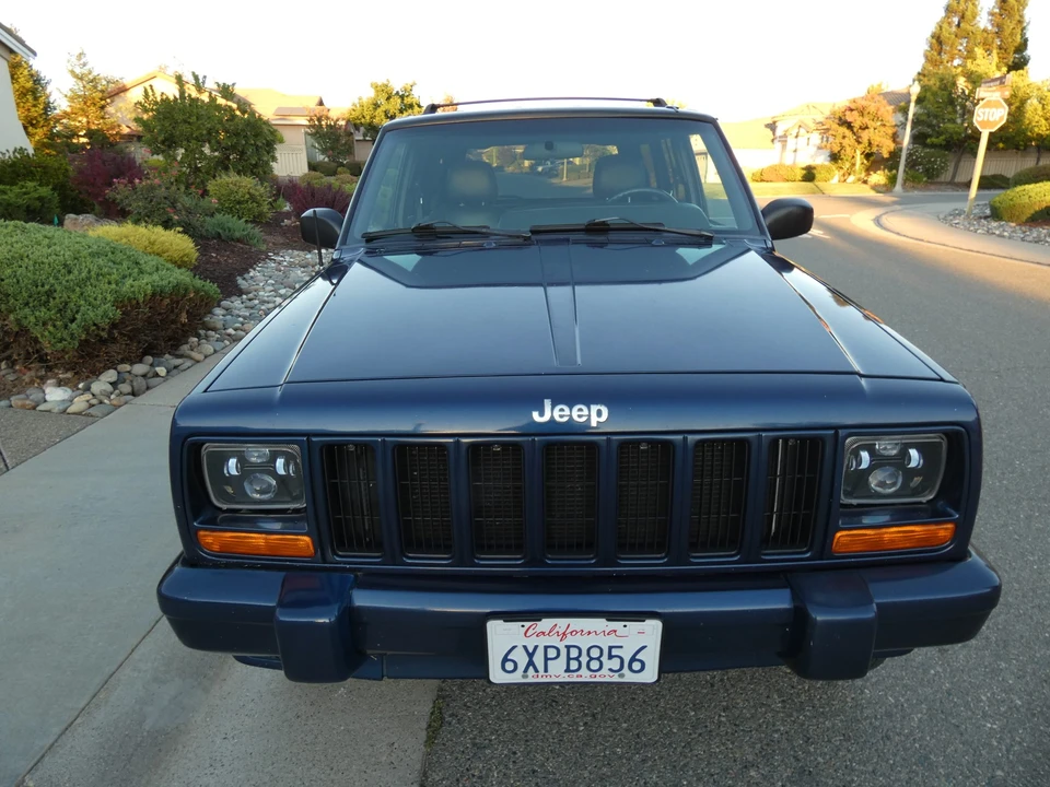 2001 Jeep XJ Cherokee - Image 31 of 31