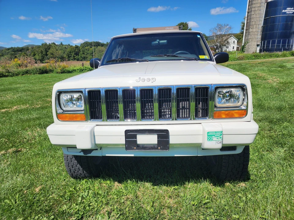 2001 Jeep XJ Cherokee - Image 7 of 31