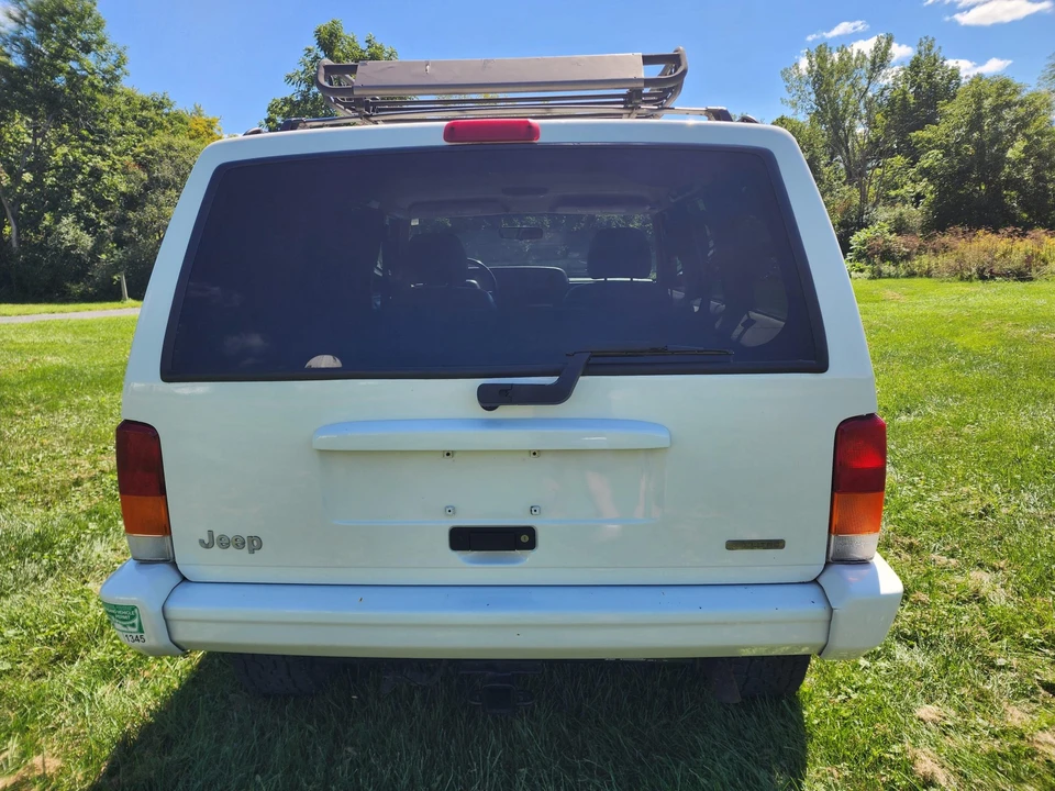 2001 Jeep XJ Cherokee - Image 14 of 31