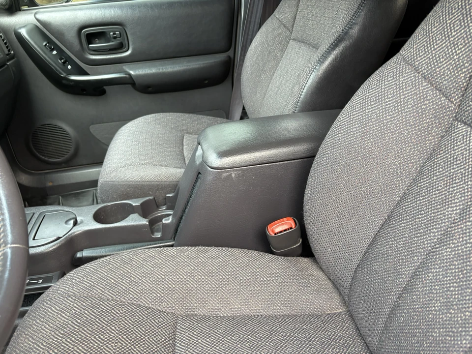 2001 Jeep XJ Cherokee - Image 18 of 31
