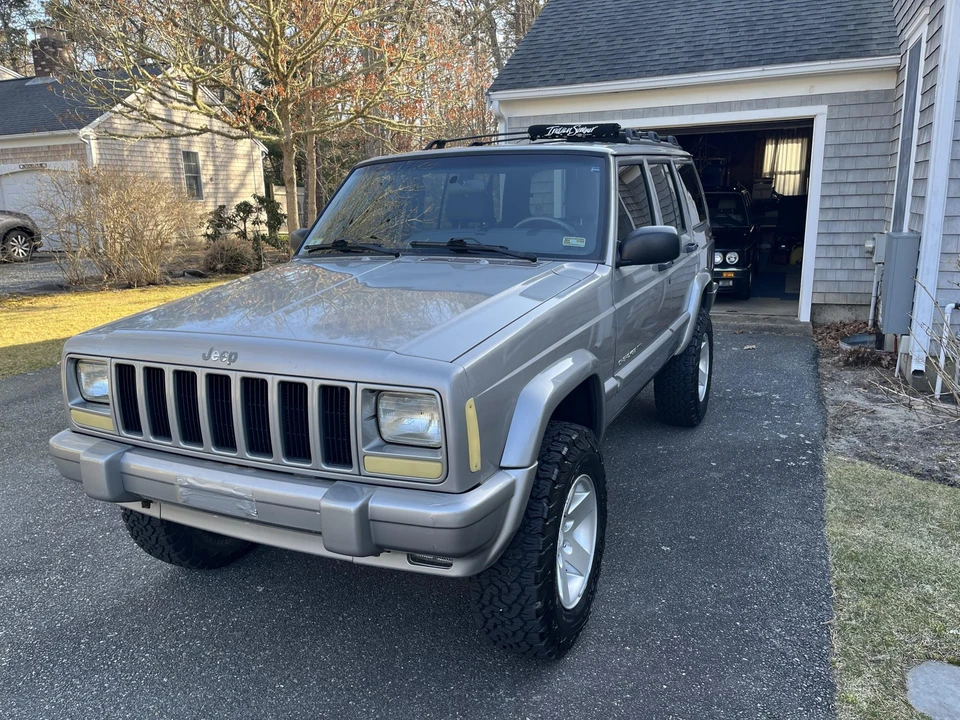2001 Jeep XJ Cherokee - Image 8 of 31