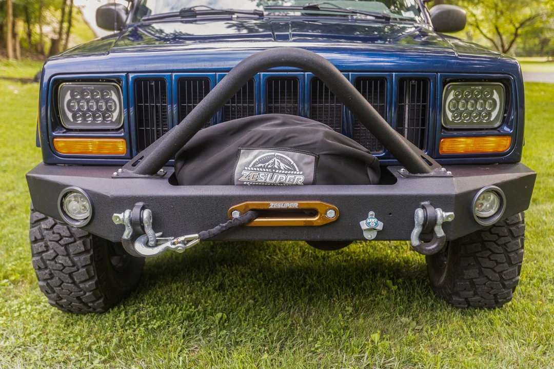 2001 Jeep XJ Cherokee - Image 15 of 31