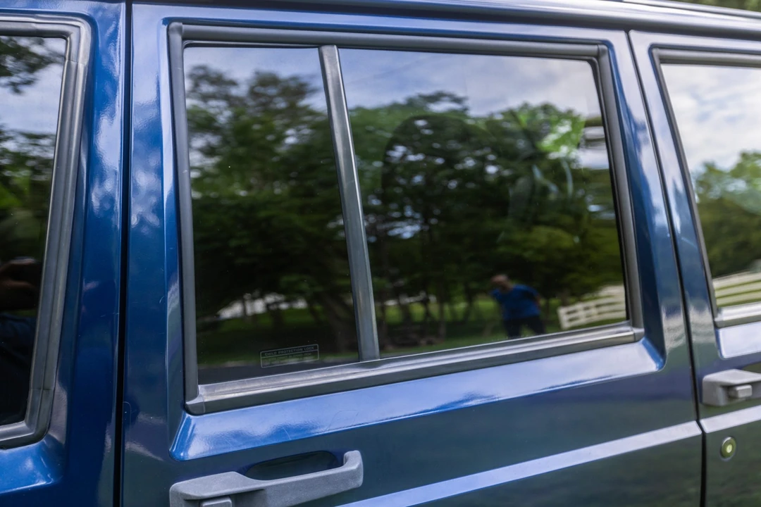 2001 Jeep XJ Cherokee - Image 31 of 31