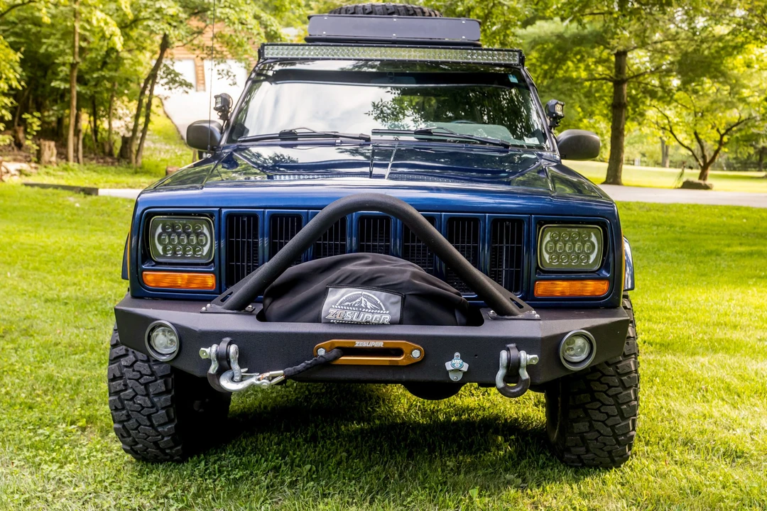 2001 Jeep XJ Cherokee - Image 7 of 31