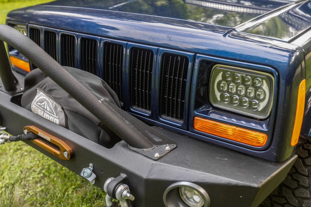 2001 Jeep XJ Cherokee - Image 16 of 31