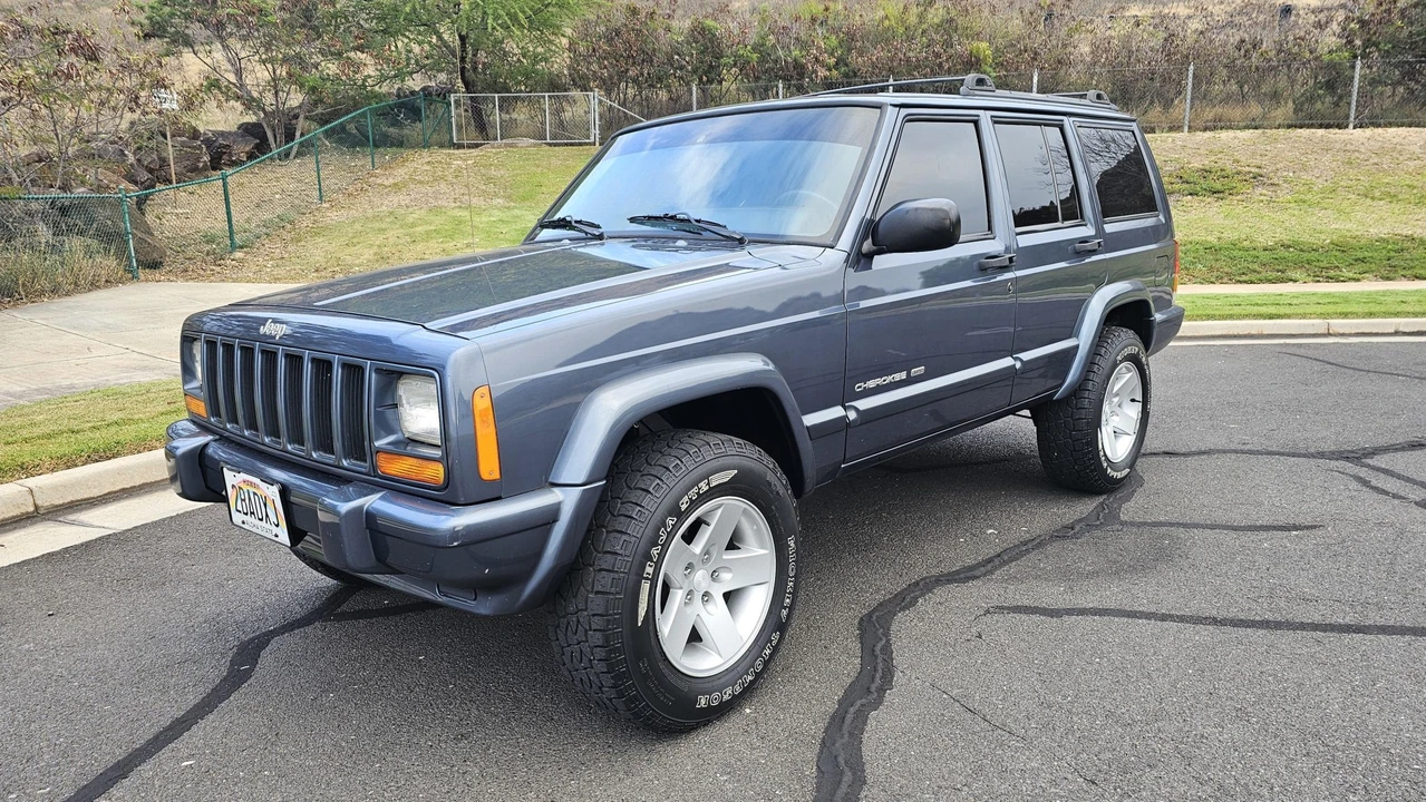 2001 Jeep XJ Cherokee - Image 4 of 31