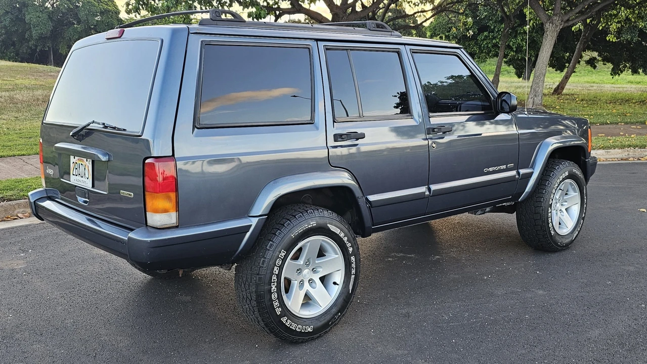 2001 Jeep XJ Cherokee - Image 31 of 31
