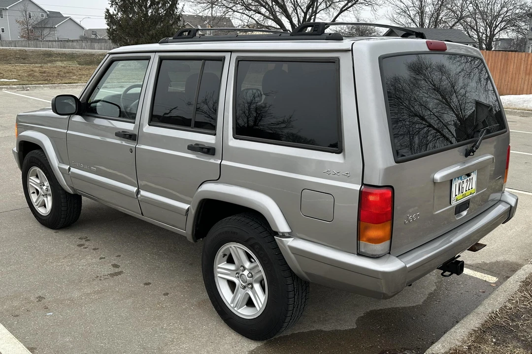2001 Jeep XJ Cherokee - Image 4 of 6