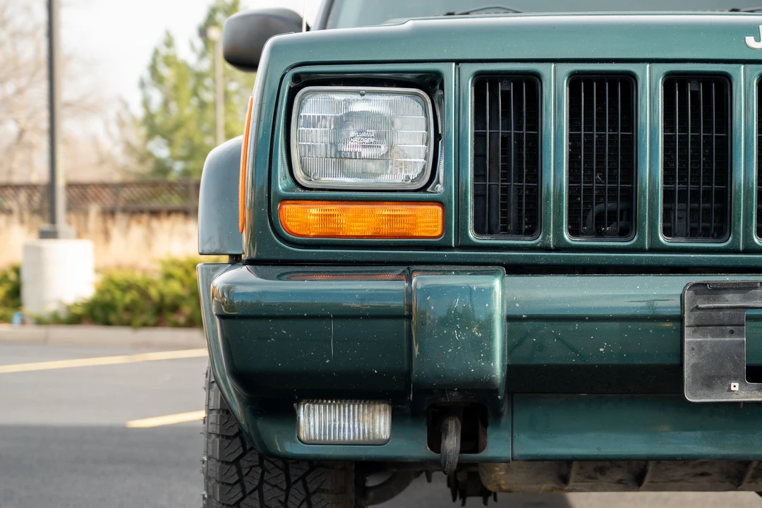2001 Jeep XJ Cherokee - Image 11 of 31