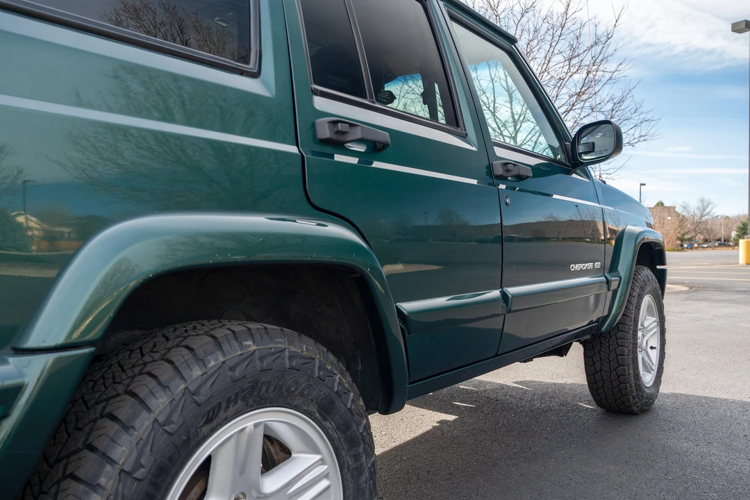 2001 Jeep XJ Cherokee - Image 28 of 31